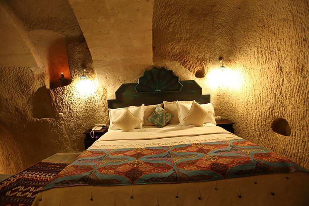 Blue Valley Cave Hotel أوروغوبْ المظهر الخارجي الصورة