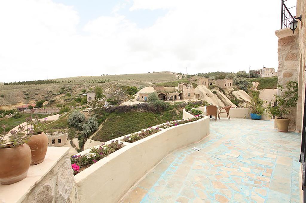 Blue Valley Cave Hotel أوروغوبْ المظهر الخارجي الصورة