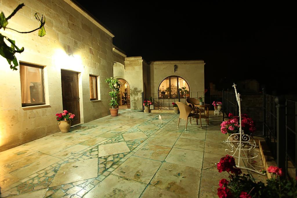 Blue Valley Cave Hotel أوروغوبْ المظهر الخارجي الصورة