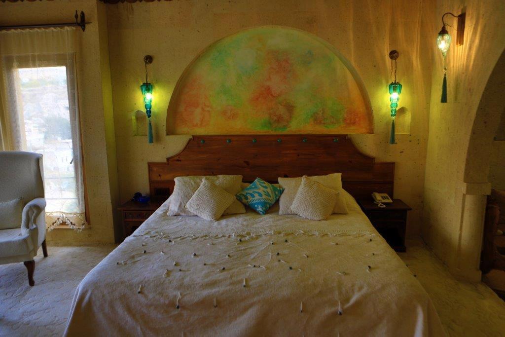 Blue Valley Cave Hotel أوروغوبْ الغرفة الصورة
