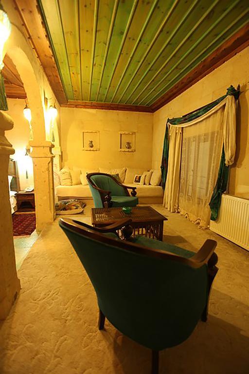 Blue Valley Cave Hotel أوروغوبْ الغرفة الصورة